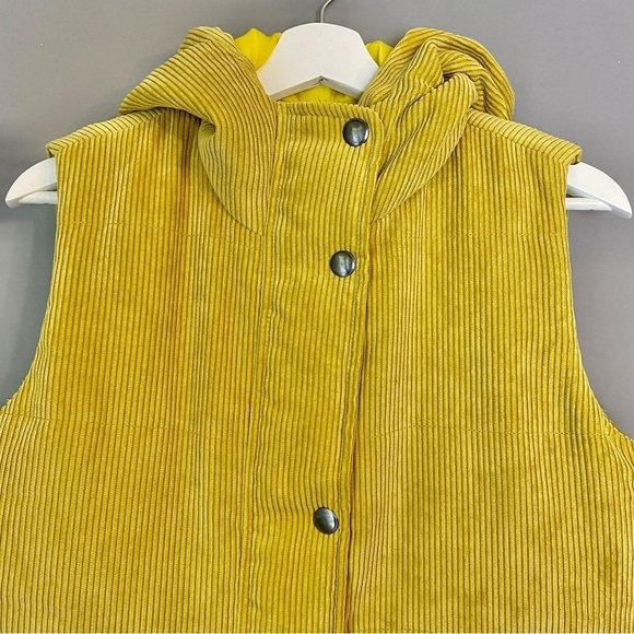 Urban Outfitters Love + Harmony Yellow Corduroy Vest - Picture 4 of 9
